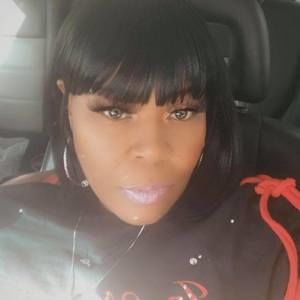 Meet your Posher, Tamika tamika